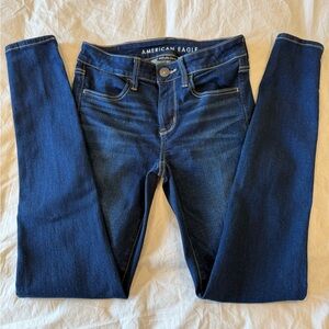 American Eagle Outfitters Women's Dark Blue Skinny Jeans